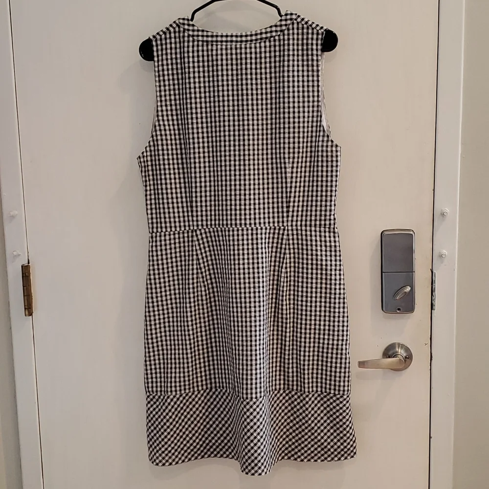 Vineyard VINES Sleeveless Black & White Gingham Tie-Waist Dress 16 - Picture 4 of 8
